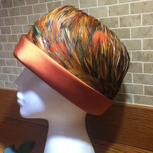 Rust Feathered hat from Grandma Jahn Collection - Picture 4 of 8
